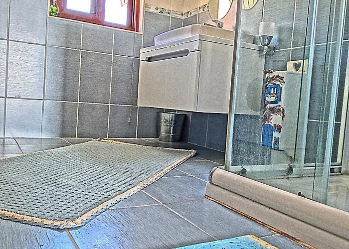 Penthouse Ξενοδοχείο 4*