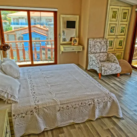 Penthouse Hotel